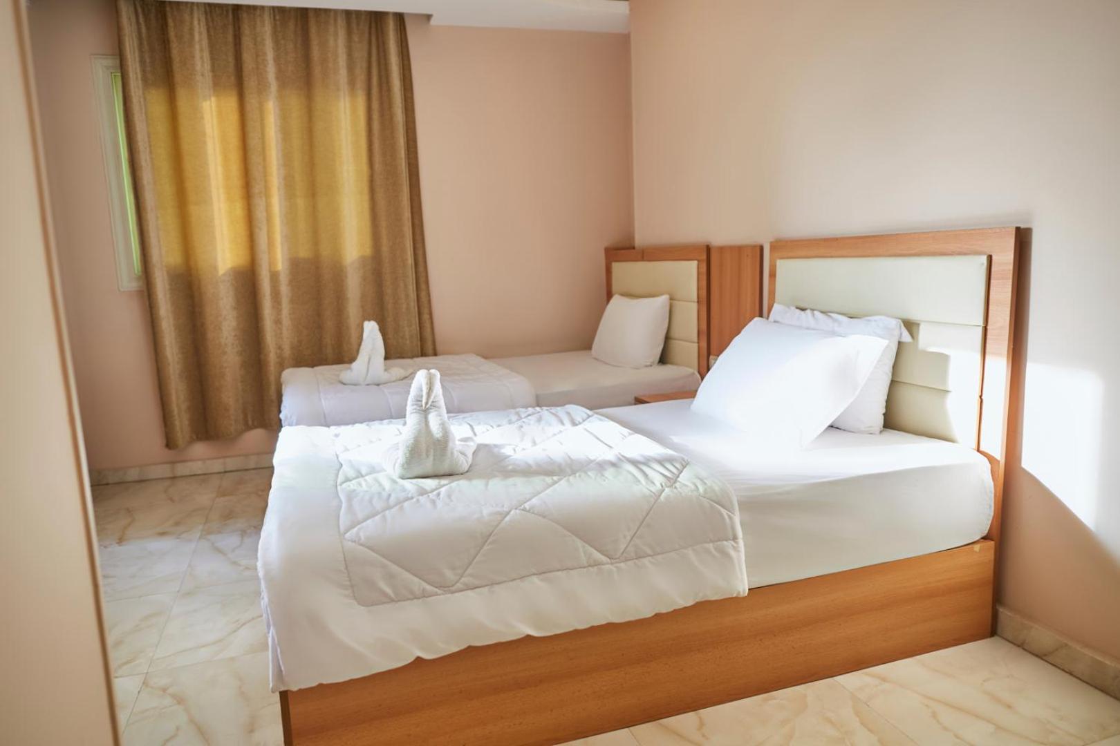 Grand Pyramid View Hotel Kafret el-Gabal Exterior foto