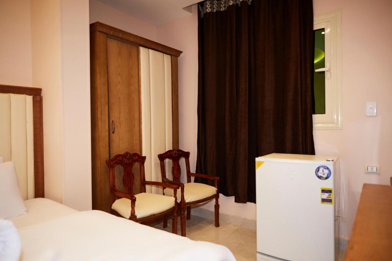 Grand Pyramid View Hotel Kafret el-Gabal Exterior foto