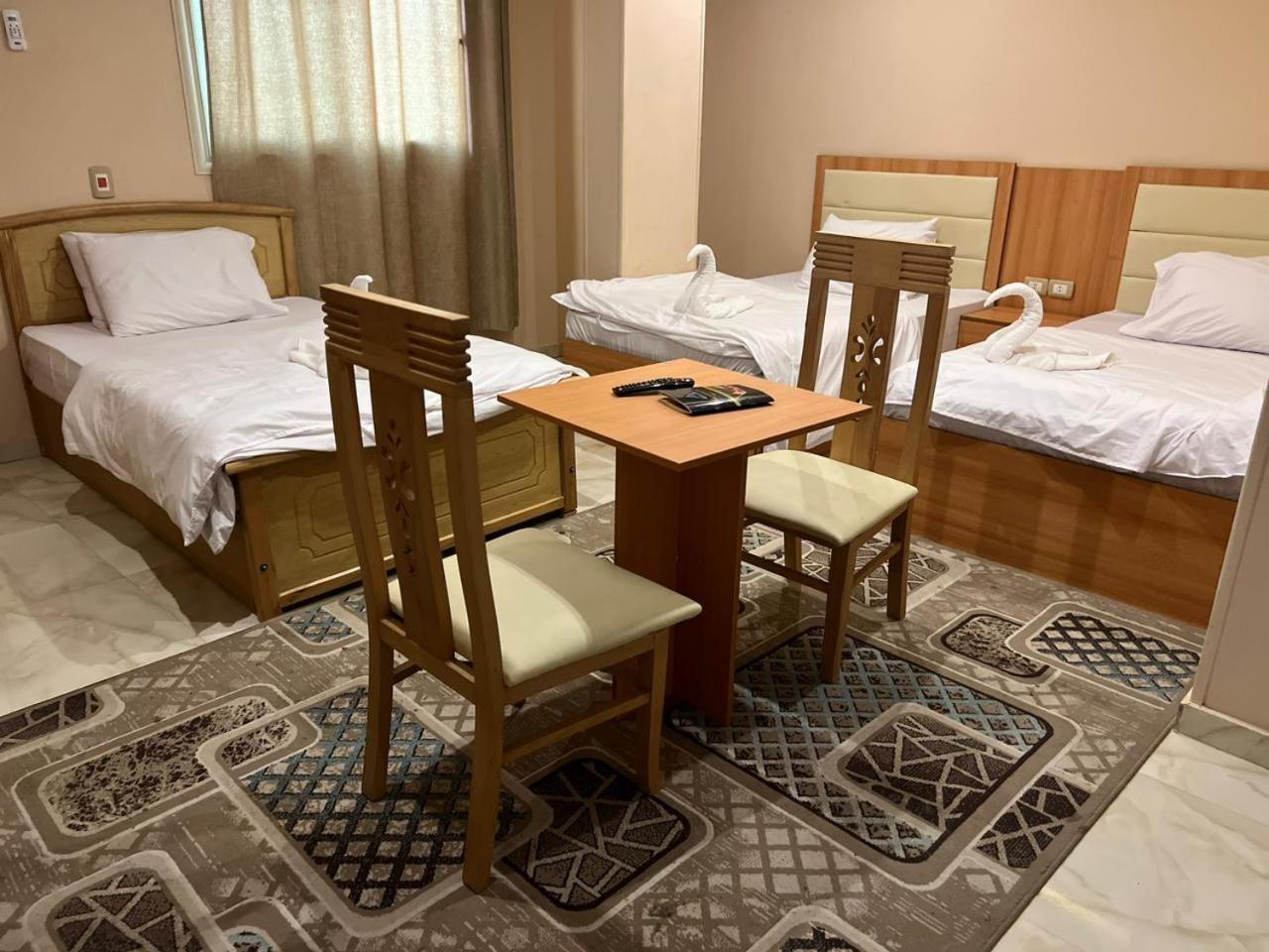 Grand Pyramid View Hotel Kafret el-Gabal Exterior foto